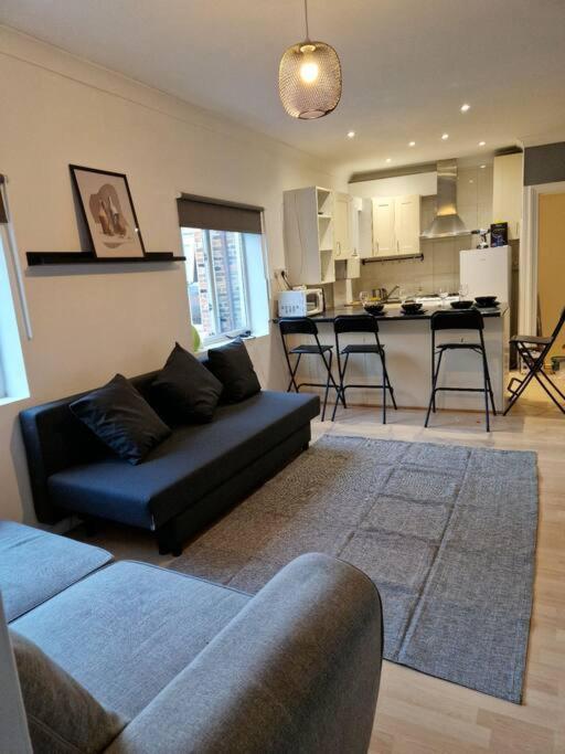 2 Bedroom Flat In Zone 2 Lnd London Exterior photo